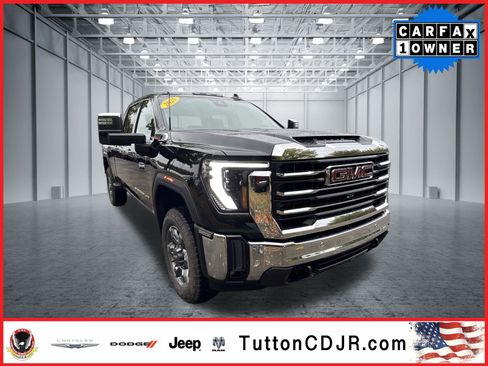 Used 2025 GMC Sierra 2500 SLT image 1