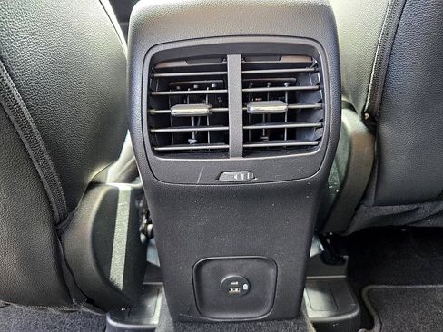 Used 2022 Ford Escape SEL w/ Technology Package image 11