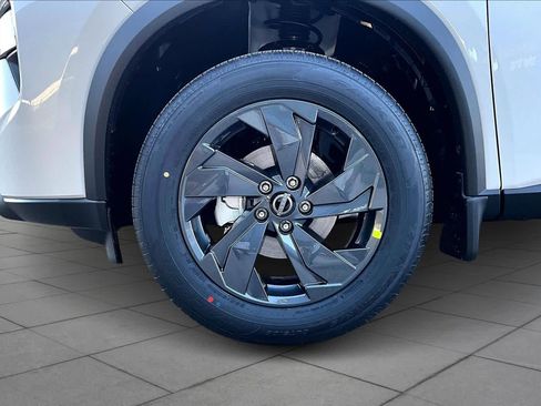 New 2026 Nissan Rogue SV image 9