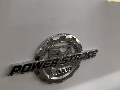 Used 2014 Ford F550 4x4 Crew Cab Super Duty image 45