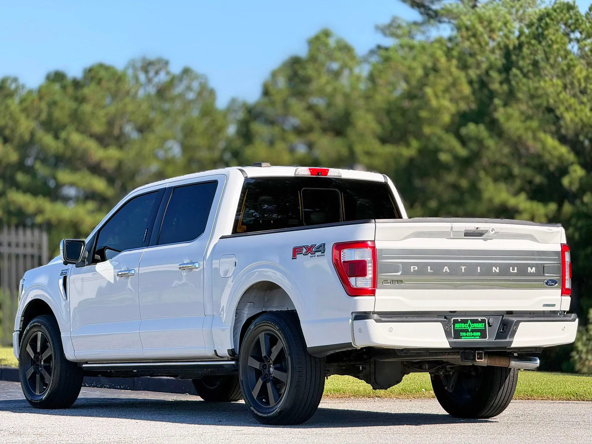 Used 2022 Ford F150 Platinum w/ Equipment Group 701A High AWD/4WD image 8