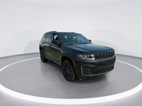 New 2026 Jeep Grand Cherokee Limited Reserve image 2