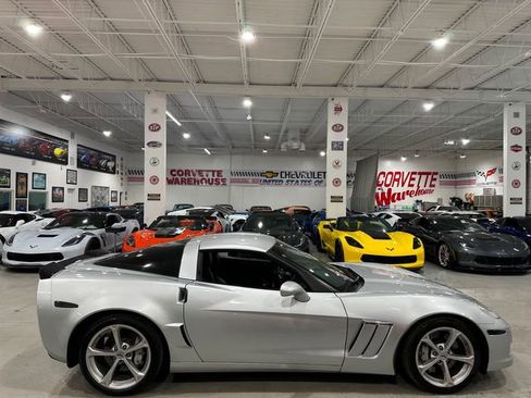 Used 2010 Chevrolet Corvette Grand Sport RWD image 5