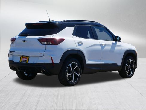 Used 2021 Chevrolet TrailBlazer RS w/ Technology Package image 7