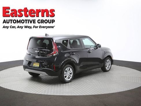 Used 2023 Kia Soul LX FWD image 39