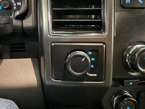 Used 2018 Ford F150 XLT image 18