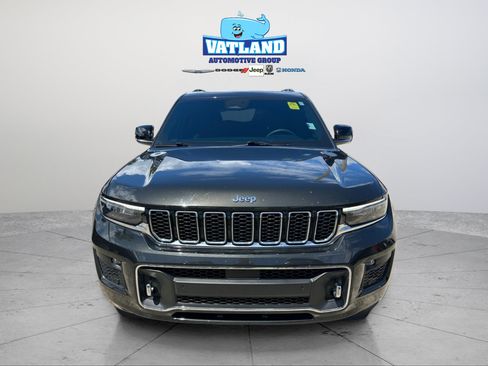 Certified 2023 Jeep Grand Cherokee L Overland w/ Rear Seat Video Group I AWD/4WD image 21