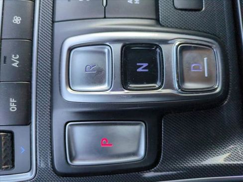 Used 2022 Hyundai Santa Fe SEL w/ Convenience + Premium Package image 10