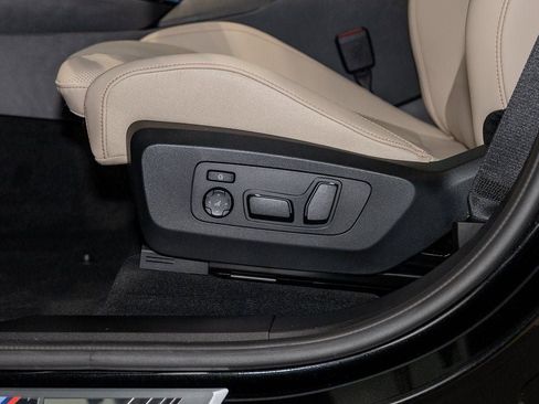 Used 2026 BMW X3 xDrive30 w/ Premium Package image 16