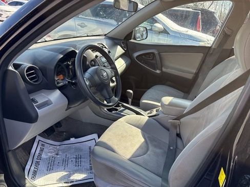 Used 2011 Toyota RAV4 4WD w/ Base L4 Extra Value Pkg image 9