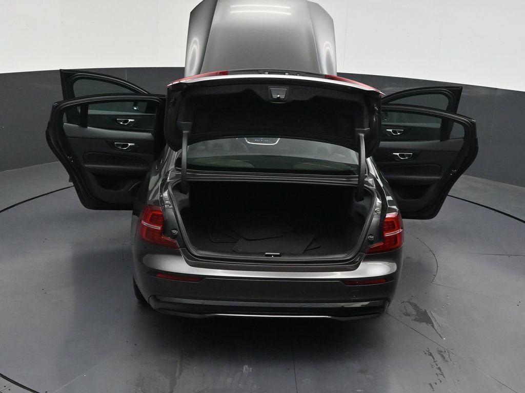 Certified 2024 Volvo S60 B5 Core FWD image 37