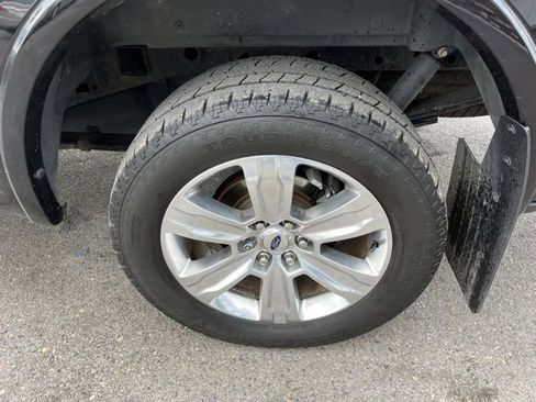Used 2019 Ford F150 Platinum w/ Technology Package image 18