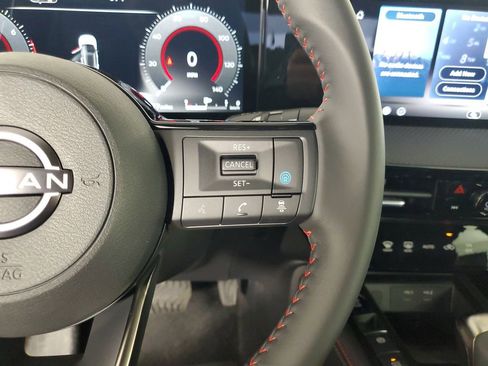 New 2026 Nissan Kicks SR image 24