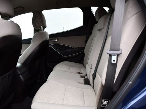 Used 2018 Hyundai Santa Fe Sport w/ 2.4L Value Package 02 image 12