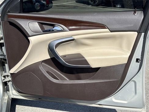 Used 2011 Buick Regal CXL w/ RL3 Preferred Equipment Group image 16