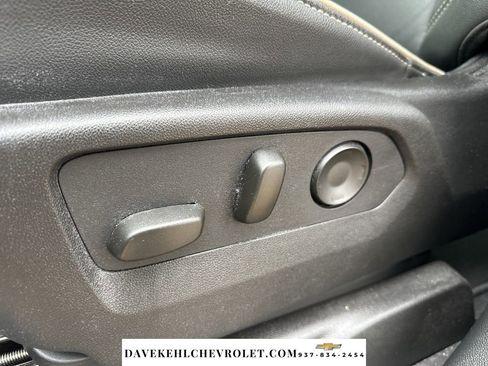 Used 2024 Chevrolet Tahoe Premier w/ Premium Package 2 image 16