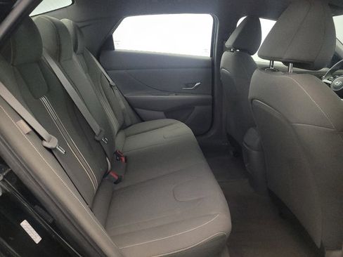 Used 2024 Hyundai Elantra SEL FWD image 19