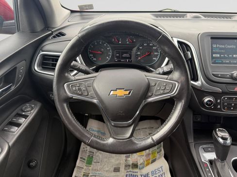 Used 2018 Chevrolet Equinox LT image 12