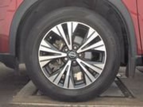 Used 2023 Nissan Rogue SV w/ SV Premium B Package FWD image 6