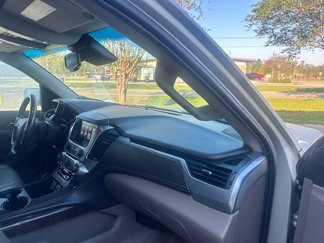 Used 2017 Chevrolet Tahoe LT RWD image 18