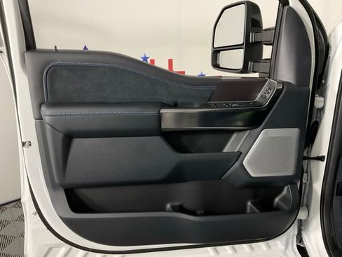 New 2026 Ford F250 Platinum image 12