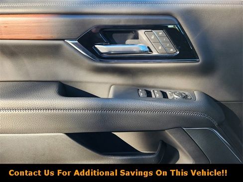 New 2026 GMC Yukon Denali image 17