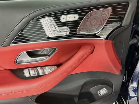 Certified 2026 Mercedes-Benz Maybach GLS 600 4MATIC image 18