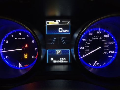 Used 2016 Subaru Legacy 2.5i Premium AWD/4WD image 23