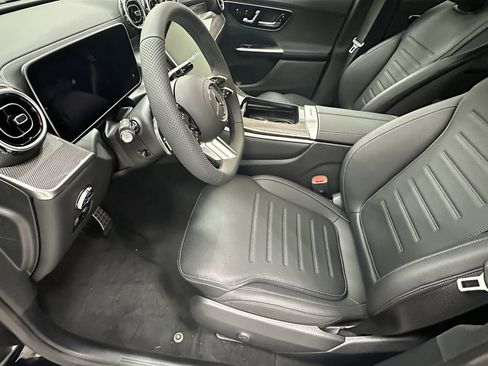 New 2026 Mercedes-Benz GLC 300 image 9