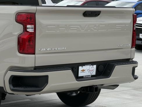 New 2026 Chevrolet Silverado 1500 Custom image 6