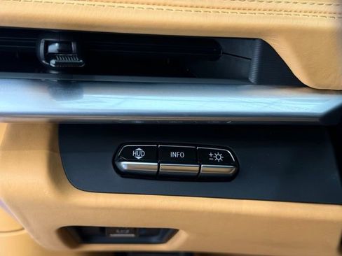 Used 2022 Chevrolet Corvette Stingray Premium Cpe w/ Z51 Performance Package image 26