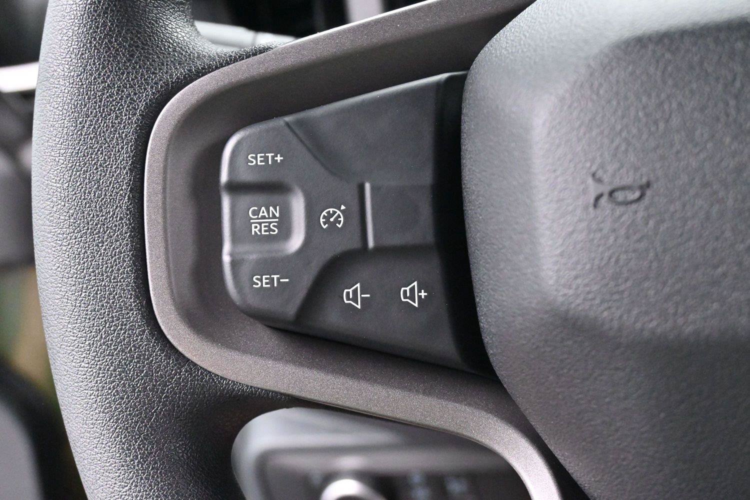Used 2025 Ford Bronco 4-Door AWD/4WD image 16
