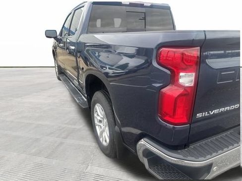 Used 2020 Chevrolet Silverado 1500 LTZ w/ LTZ Plus Package AWD/4WD image 4