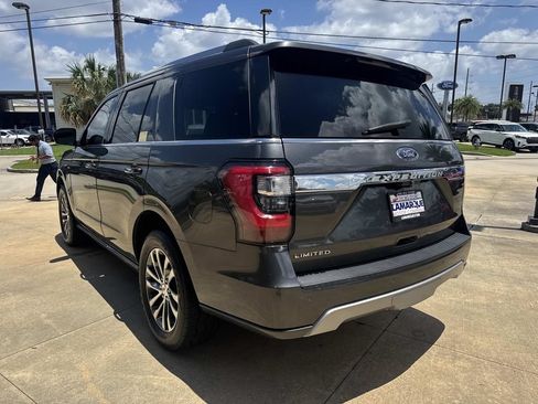Used 2018 Ford Expedition Limited RWD image 5