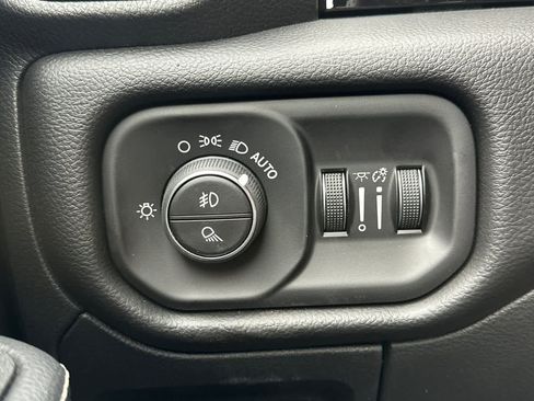 New 2026 RAM 1500 Rebel w/ Rebel Level 2 Equipment Group AWD/4WD image 32