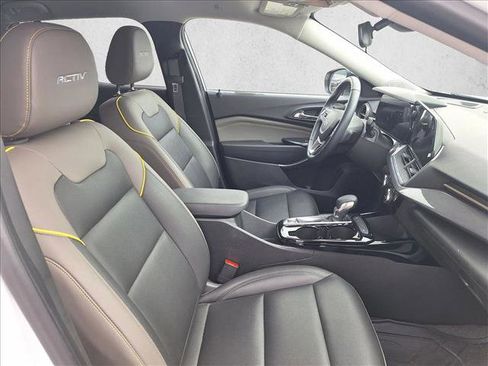 Used 2024 Chevrolet Trax ACTIV image 20