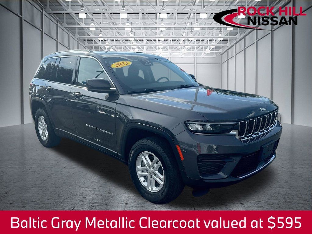 Used 2023 Jeep Grand Cherokee Laredo AWD/4WD 360° Tour