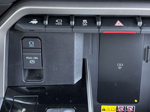New 2026 Toyota Tundra Platinum AWD/4WD image 15