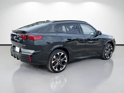 New 2026 BMW X2 xDrive28i w/ Technology Package AWD/4WD image 3