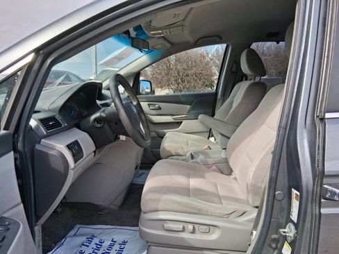 Used 2011 Honda Odyssey EX image 11