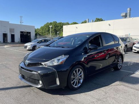Used 2015 Toyota Prius V Five w/ Advanced Technology Package image 3