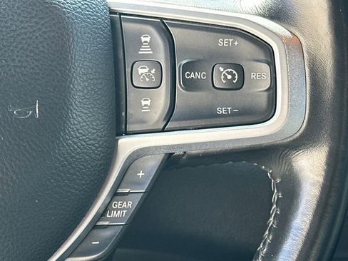 Used 2024 RAM 2500 Big Horn w/ Safety Group AWD/4WD image 29