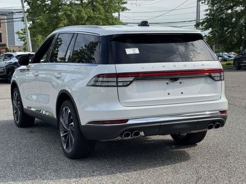 New 2026 Lincoln Aviator Reserve AWD/4WD image 24