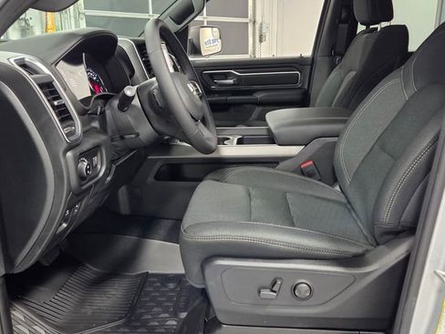 New 2026 RAM 1500 Big Horn w/ Night Edition AWD/4WD image 5