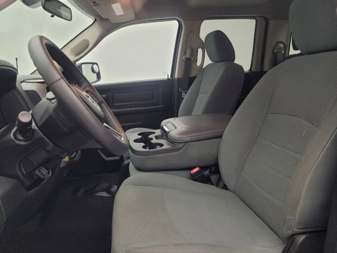 Used 2018 RAM 1500 Express RWD image 17