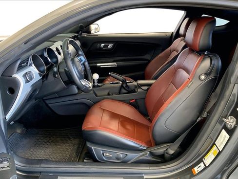 Used 2016 Ford Mustang GT Premium w/ Equipment Group 401A image 15