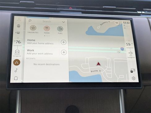 Used 2024 Land Rover Range Rover SE image 24