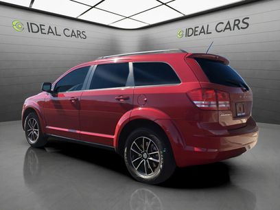 Used 2017 Dodge Journey SE w/ Flexible Seating Group