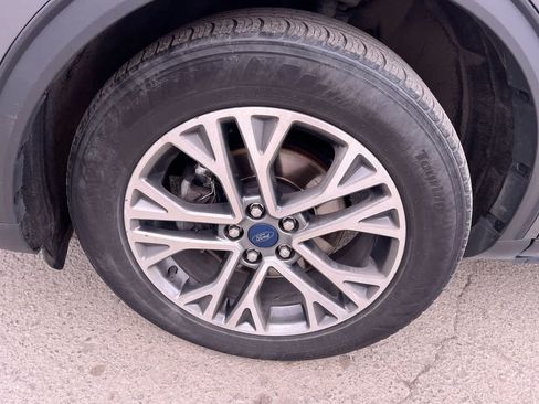 Used 2022 Ford Escape SEL AWD/4WD image 10