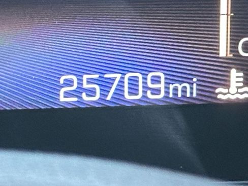 Used 2025 Chevrolet TrailBlazer LT image 38